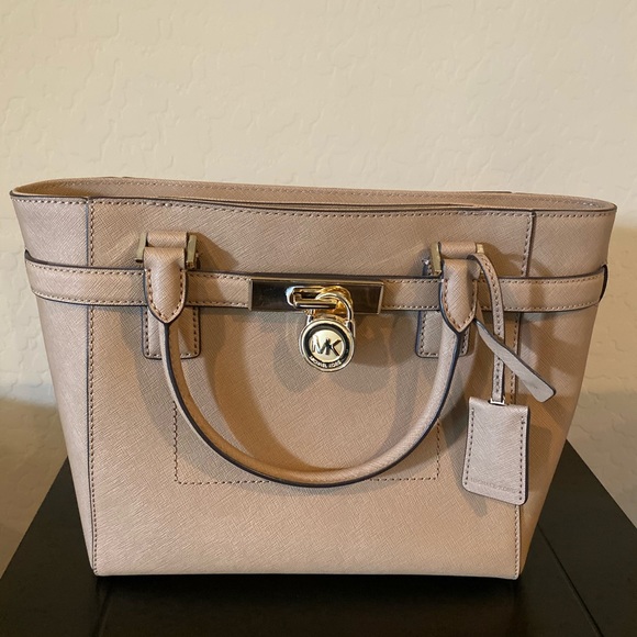 Michael Kors Handbags - Michael Kors Purse - Tan Leather